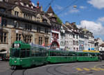 BVB: Trotz dem Export ins Ausland sowie der Verschrottung von altem Rollmaterial, können zur Zeit in Basel noch viele interessante Tramzüge im Betrieb beobachtet werden, wie die folgenden