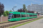 Be 6/8 Flexity 5001, auf einer Probefahrt, fährt Richtung Haltestelle Kästeli.