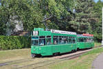 Be 4/4 496 zusammen mit dem B4S 1449, auf der Linie 15, fahren Richtung Haltestelle Lerchenstrasse. Die Aufnahme stammt vom 19.06.2017.