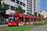 Be 6/8 Flexity 5010, mit der Werbung für Turkish Airlines, auf der Linie 1, fährt zur Haltestelle Gewerbeschule. Die Aufnahme stammt vom 21.09.2017.