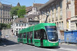 Be 4/6 Flexity 6012, auf der Linie 15, fährt den Steinenberg hoch zur Haltestelle Bankverein. Die Aufnahme stammt vom 13.07.2018.