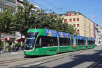 Be 6/8 Flexity 5025, auf der Linie 14, fährt zur Haltestelle Messeplatz. Die Aufnahme stammt vom 14.07.2018.