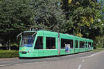 Be 6/8 Combino 301,auf der Linie 14, fährt zur Haltestelle am Aeschenplatz. Die Aufnahme stammt vom 05.09.2018.