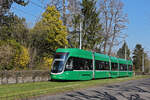 Be 4/6 Flexity 6012, auf der Linie 15, fährt zur Haltestelle Hauensteinstrasse. Die Aufnahme stammt vom 22.03.2022.
