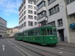 Be 4/4 464 und B 4 1495 an der Endhaltestelle Schifflnde auf der Linie 16.