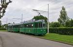 Be 4/4 mit der Betriebsnummer 459 und der B 1472S auf der Linie 15 kurz vor der Haltestelle Airolostrasse.