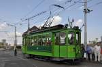 Mit dem Be 2/2 163 aus dem Jahre 1921 finden Publikumsfahrten durch die Stadt Basel statt. Hier kommt der Wagen zum Depot Dreispitz zurück. Die Aufnahme stammt vom 12.04.2014.