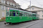 Der Be 4/4 472 und der B 1459 warten auf dem Hof des Depots auf den Abbruch bei der Firma Thommen.