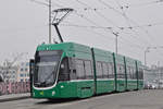 Be 4/6 Flexity 6005, auf der Linie 16, bedient die Haltestelle Markthalle.