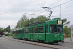 Be 4/4 492 zusammen mit dem B4S 1501, auf der Linie 16, wartet an der Endstation auf dem Bruderholz.