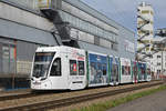 Be 6/8 Flexity 5008 (hier noch ohne Betriebsnummer) mit der Werbung für Tissot Uhren, anlässlich der Messe Basel World 2019, auf der Linie 14, fährt zur Haltestelle Lachmatt.