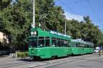 Be 4/4 477 zusammen mit dem B 1470 und dem Be 4/4 475 auf der Linie 3 fahren zur Haltestelle Luzernerring.