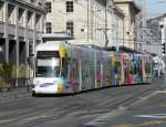 TPG Genf - Tram Be 6/8  897 unterwegs in der Stadt Genf am 18.02.2012