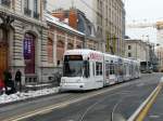 tpg - Tram Be 6/8 899 unterwegs auf der Linie 15 in Genf am 14.02.2013
