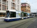 TPG - Tram Be 6/8 875 unterwegs in der Stadt Genf am 11.01.2014
