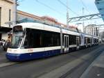 TPG - Tram Be 6/8 885 unterwegs in der Stadt Genf am 11.01.2014