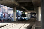 Unter der Hardbrücke -    Tram 2000 der Züricher Linie 8 unter der Hardbrücke an der Haltestelle Escher-Wyss-Platz.