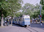 Zürich VBZ Tramlinie 7 (SIG/MFO/SAAS Be 4/6 1681) Schwamendingerplatz am 26. Juli 2006. - Scan eines Farbnegativs. Film: Kodak FB 200-6. Kamera: Leica C2.