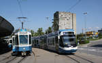 Be 4/6 2031 und Be 5/6 3015 an der Endhaltestelle Triemli am 04.06.2009.