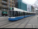 VBZ - Tram Be 6/8 4007 unterwegs auf der Linie 11 in Zürich am 17.12.2023