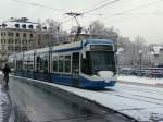 VBZ - Tram Be 5/6 3011 unterwegs auf der linie 17 in Zrich am 02.12.2012