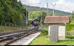 SBB Cargo Eem 923 026 erreicht am 17. August 2020 mit drei Getreidewagen aus Les-Hauts-Geneveys den Bahnhof Chambrelien.