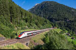 Am 19.08.2023 sind SBB RABe 501 013 und RABe 501 007 unterwegs in Richtung Süden und konnten hier auf der oberen Wassen-Ebene am Gotthard aufgenommen werden