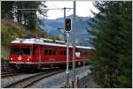 Der Be 4/4 515 Pendelzug verkehrt als RE1043 auf der kurzen Strecke von Klosters nach Davos Platz, hier in Cavadürli. (14.10.2014)
