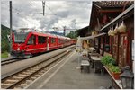 RE1041 nach Davos mit ABe 8/12 3507 fährt ohne Halt durch Saas i/Pr.