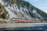 RhB Ge 4/4 II 617 mit Werbung für 50 Jahre LGB am 20. April 2018 mit einem RE Scuol-Tarasp - Disentis bei Trin.