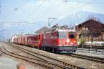 RhB Regionalzug 761 von Chur nach Disentis am 11.04.1992 Ausfahrt Domat Ems mit E-Lok Ge 4/4 II 614 - 3x B - A - D.