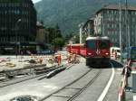Arosabahn,Der Zug aus Arosa muss noch auf dem Ausfahrtsgleis in Chur einfahren,whrend am Einfahrtsgleis noch krftig gearbeitet wird.Chur 13.07.05