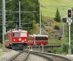 Die Ge 4/4 I 609 erreicht am 19. September 2009 mit dem Bernina Express N 960 Tirano - Davos den Bahnhof Bergn. 
