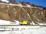 RhB BAUDIENSTZUG 9730 von Samedan nach St.Moritz am 26.02.1998 kurz vor Celerina mit Xm 2/2 9914. 
