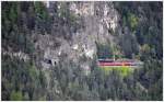 RE1145 Chur - St.Moritz mit Ge 4/4 III 652  Vaz/Obervaz Lenzerheide-Valbella  zwischen Filisur und Stugl/Stuls. (21.05.2013)
