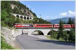 RE1145 mit Ge 4/4 III 646  Sta.Maria/Val Mstair  auf der Albulabrcke I.