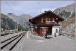 Bahnhof Preda eingeklemmt zwischen Streckengleis und Baubahnhof, Blickrichtung Nord.