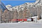 RE1133 mit Ge 4/4 III 650  Seewis-Valzeina  nach St.Moritz im Val Bever kurz vor Bever.