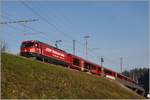 IR1149 nach St.Moritz mit der Ge 4/4 III 644  Savognin  nach der Hinterrheinbrücke in Reichenau-Tamins. (25.11.2019)