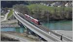 Die S1 1520 aus Rhäzüns mit ABe 4/16 3105 auf der alten Hinterrheinbrücke bei Reichenau-Tamins. (02.04.2020)