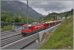 IR1145 nach St.Moritz ,it Ge 4/4 III 644  Savognin  überquert gleich den Hinterrhein bei Reichenau-Tamins. (13.054.2020)