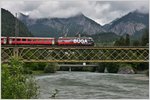 RE1132 mit Ge 4/4 III 646  Sta.Maria/Val Müstair  auf der Hinterrheinbrücke bei Reichenau-Tamins.