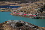 Regio von Tirano nach St.Moritz auf dem Berninapass beim Lago Bianco (Weisser See)15.10.17