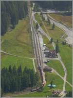 Wie auf einer Modelleisenbahn prsentiert sich die Station Cavaglia auf 1693m /M. (10.09.2008)