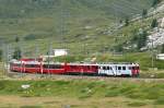RhB - Bernina-Express 973 von St.Moritz nach Tirano am 17.08.2008 Ausfahrt Bernina Lagalb mit Triebwagen ABe 4/4 IIII 51 - ABe 4/4 III 55 - Ap 1293 - Api 1306 - Bps 2513 - Bp 2503 - Bp 2523 - Bp 2522
