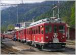 Auf Gleis 2 steht R1636 mit den ABe 4/4 II 44 und 49 bereit zur Fahrt ber die Bernina nach St.Moritz. (08.05.2010)