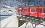 R1644 auf der Wildwestbrcke bei Ospizio Bernina. (08.12.2011)