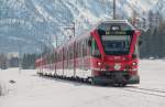 RhB Allegra ABe 8/12 3514  Stevian Brunies  mit dem Regio nach St. Moritz kurz vor Surovas. 12.03.2016