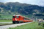 RhB Bernina-Express 501 von Chur nach Tirano am 06.06.1992 zwischen Bever und Punt Muragl mit E-Lok Ge 4/4 II 622 - 2x B - BD 2474 - 2x A - 2x B. Hinweis: gescanntes Dia
