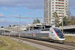 TGV 4418 fährt Richtung Bahnhof Muttenz.